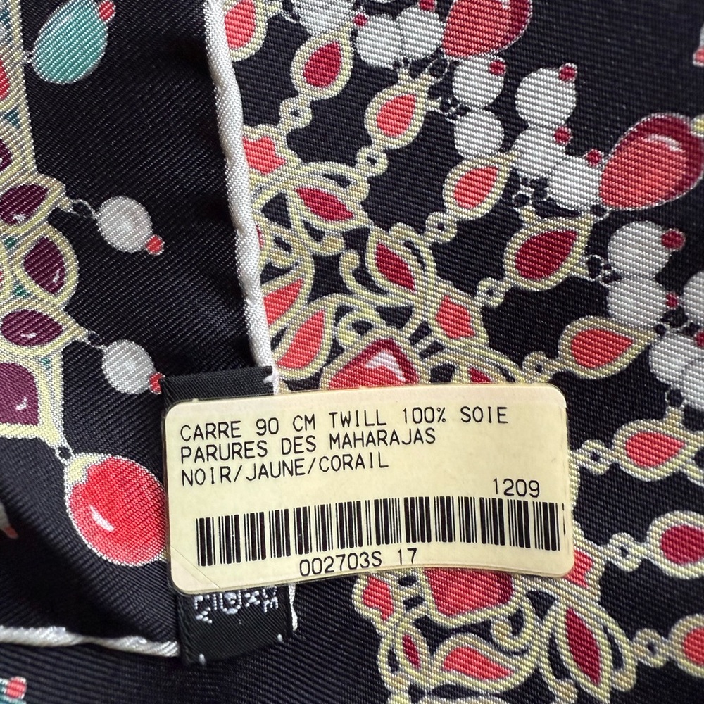 Hermès Brand New Authentic 90 100% Silk Scarf - Picture 3 of 9